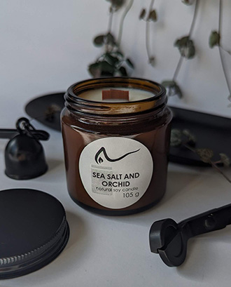 Свічка соєва Sea Salt and Orchid (морська сіль і орхідея) 105г